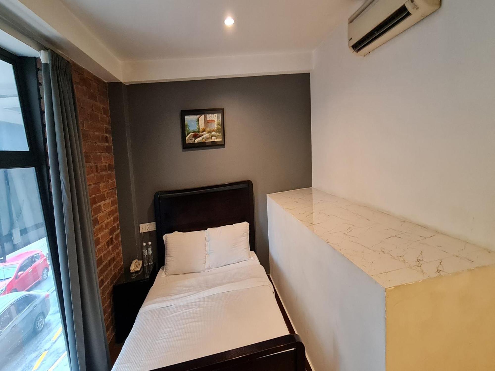 Hotel O Crossroads Hotel Куала-Лумпур Экстерьер фото