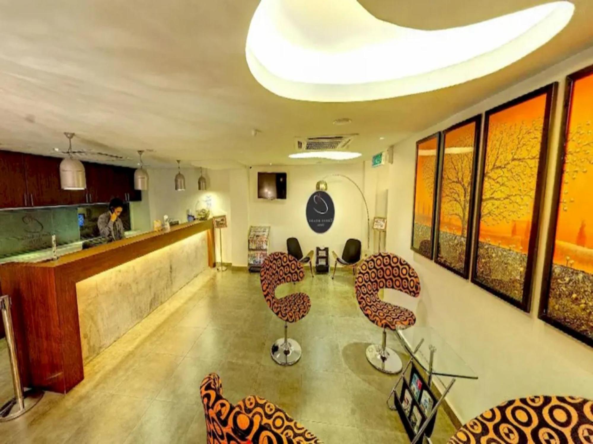 Hotel O Crossroads Hotel Куала-Лумпур Экстерьер фото